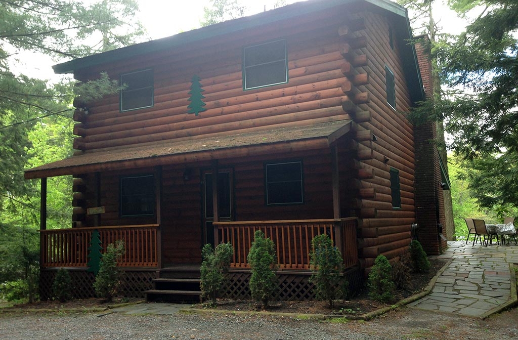 The Cove two story cottage